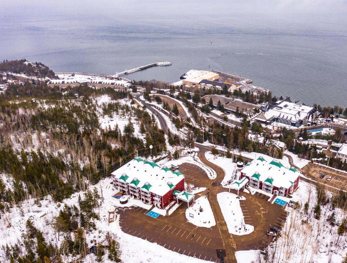 Les Pavillons Du Petit Manoir Du Casino Hotel La Malbaie Ngoại thất bức ảnh