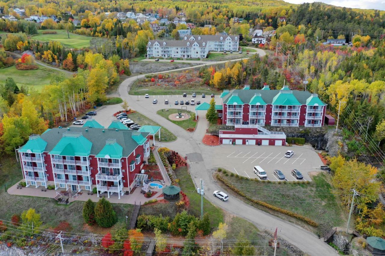 Les Pavillons Du Petit Manoir Du Casino Hotel La Malbaie Ngoại thất bức ảnh